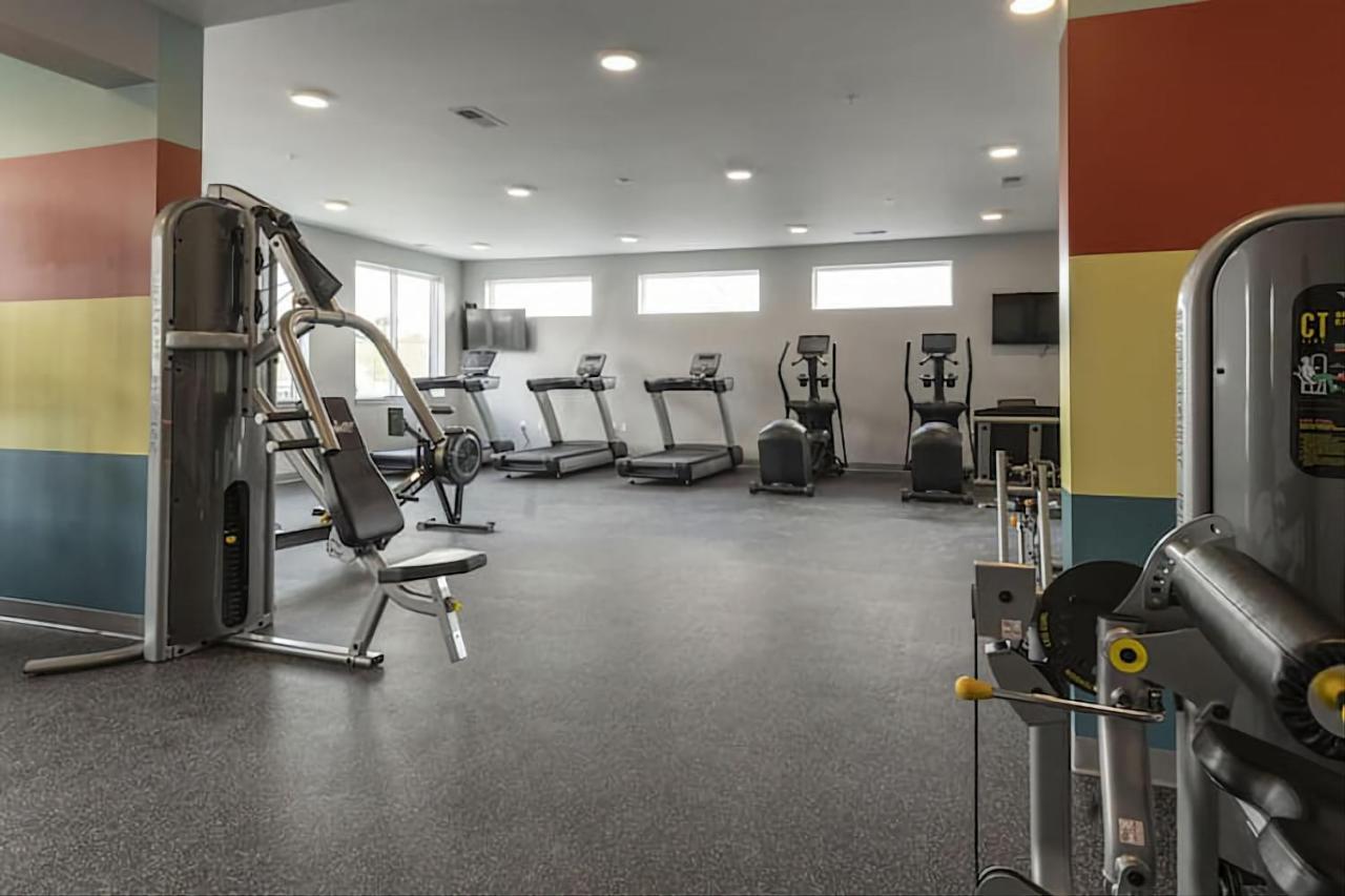 Modern Dwntwn 1 Bdrm Apt Pool Gym Free Parking Indianapolis Kültér fotó