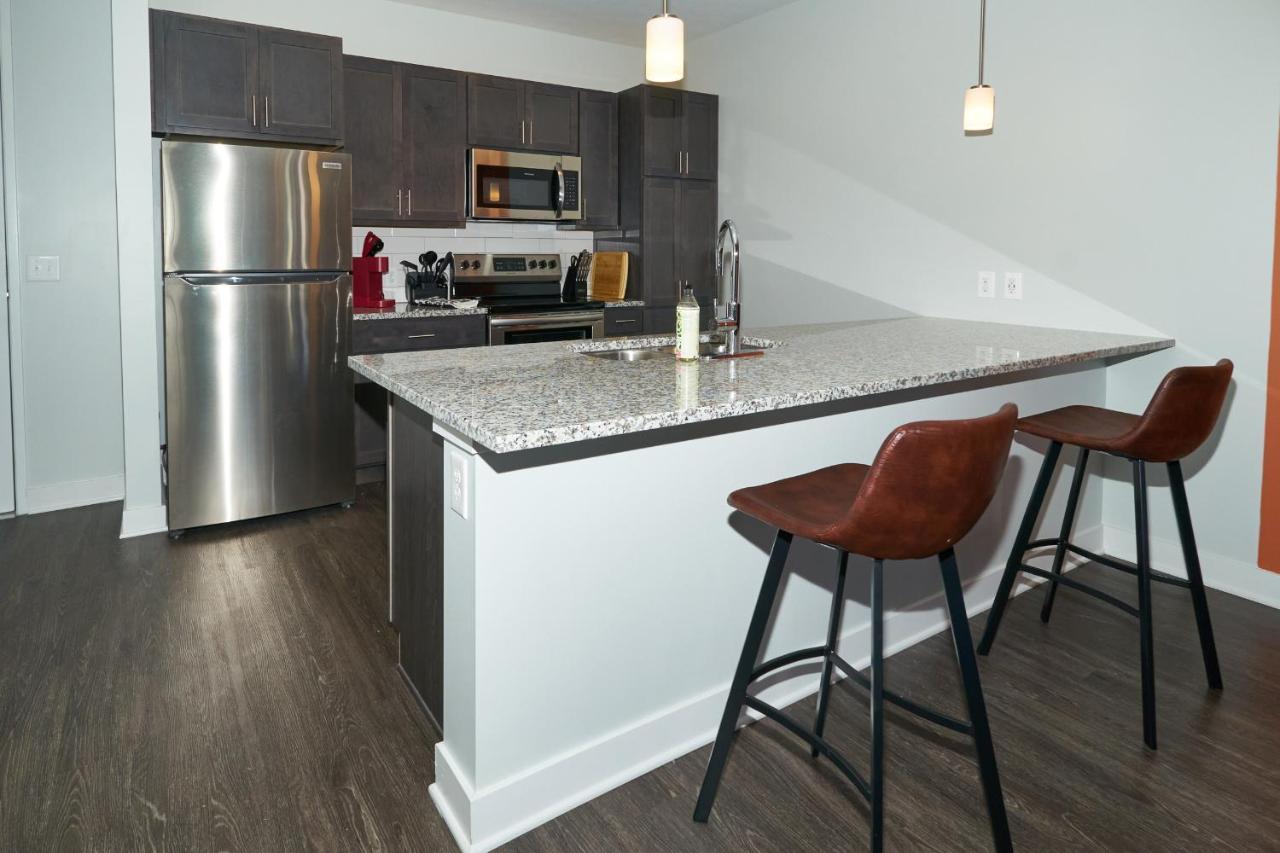 Modern Dwntwn 1 Bdrm Apt Pool Gym Free Parking Indianapolis Kültér fotó